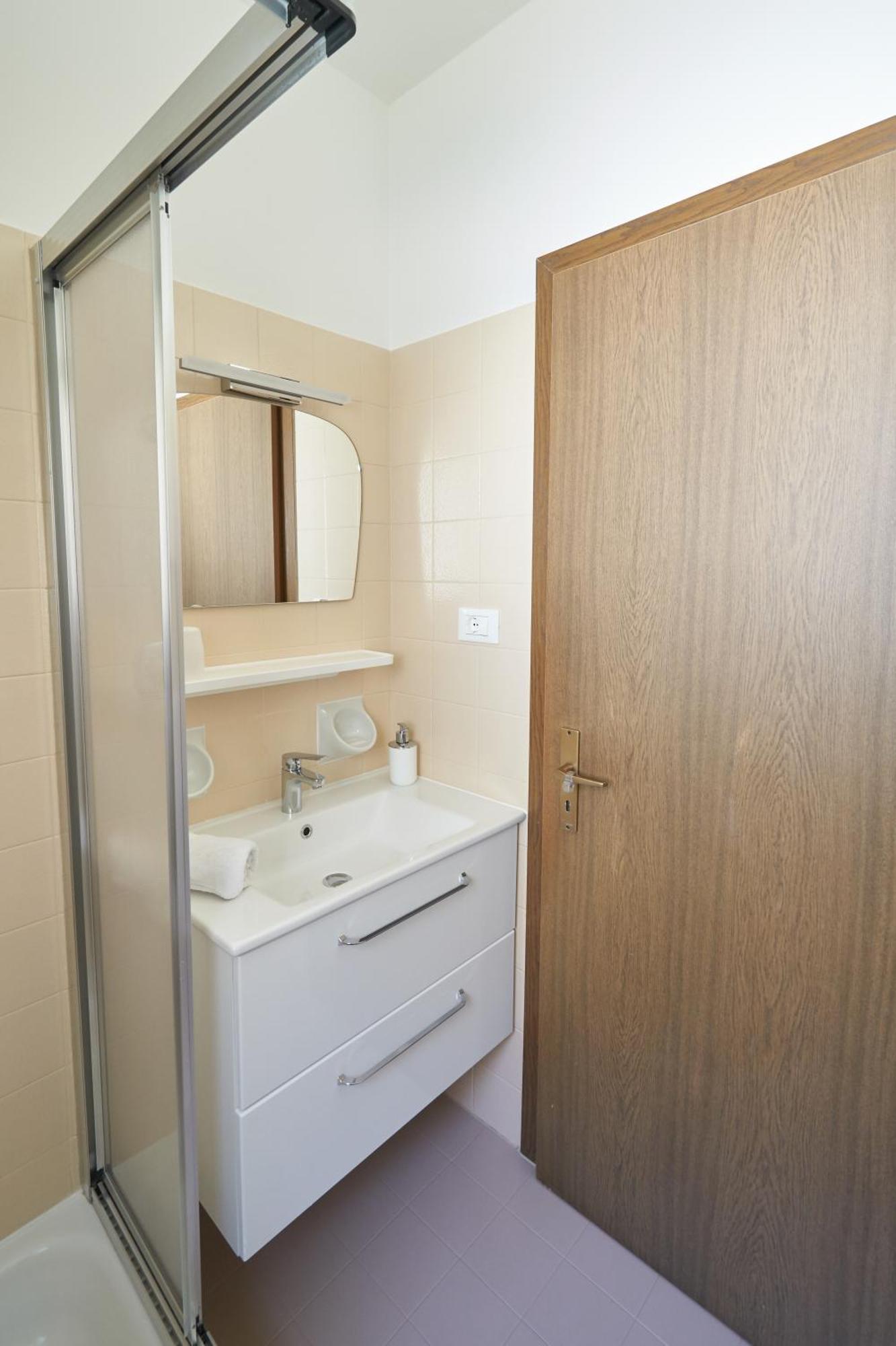 Privatpension Bergkristall San Martino In Passiria  Room photo
